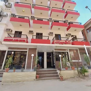 https://merryland.hotels-luxor-egypt.com